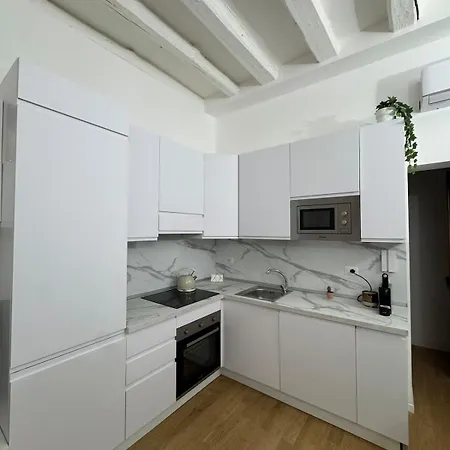 Station Cozy Flat بيرغامو